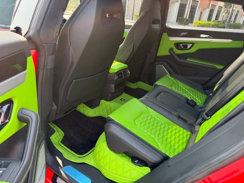 Lamborghini Urus 2020 ក្រដាស់ពន្ធ