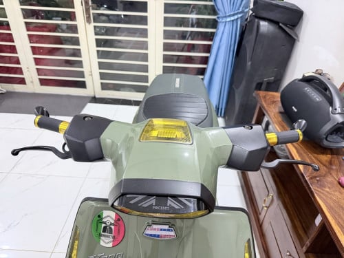 Lambretta X300តម្លៃចចារ