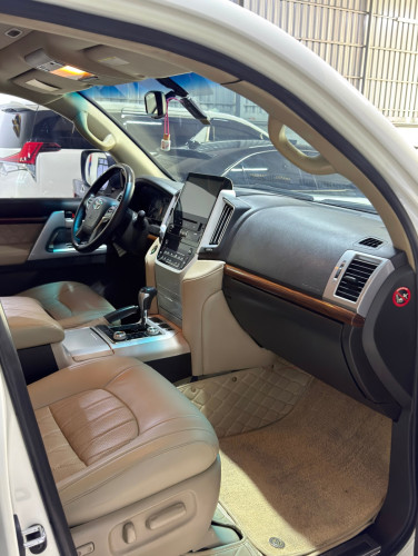 Land Cruiser 2008 Up 2021