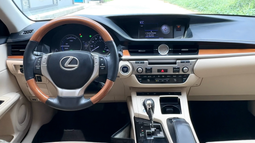 Lexus ES300h 2013 Full Premium