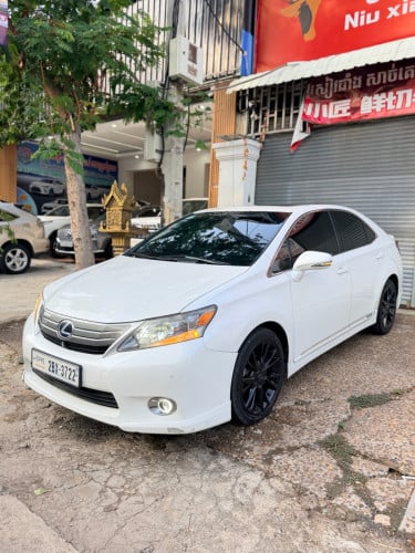 Lexus HS250h Full Premium 2010 ថ្នាំ​សុីន​មួយ​ជុំ​ ម្ចាស់​ដើម​ទី​1