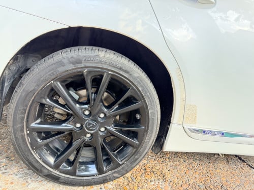 Lexus HS250h Full Premium 2010 ថ្នាំ​សុីន​មួយ​ជុំ​ ម្ចាស់​ដើម​ទី​1