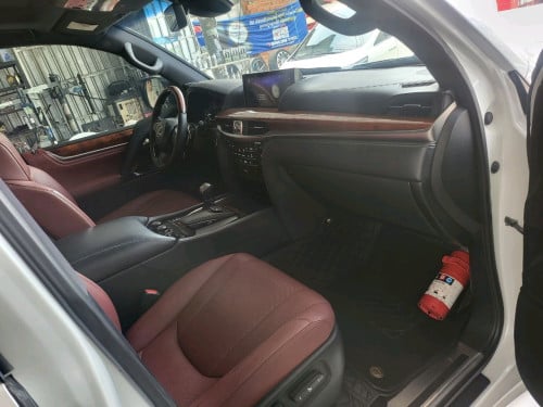 Lexus LX 570 2019 ម្ចាស់ដើម ឡានមូល100%