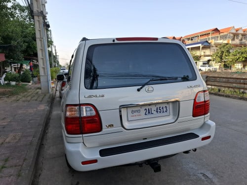 LEXUS LX470 2001 ឡាននៅសំនុំសុីន