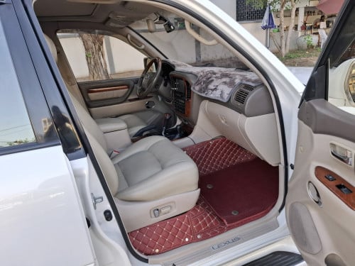 LEXUS LX470 2001 ឡាននៅសំនុំសុីន