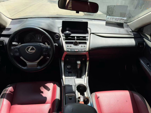 Lexus .n x 300 h