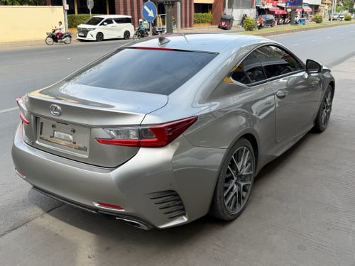 Lexus RC200T F-sport 2016 ( ម្ចាស់ប្រើ4 ខែ រើសលេខថ្មីបាន)