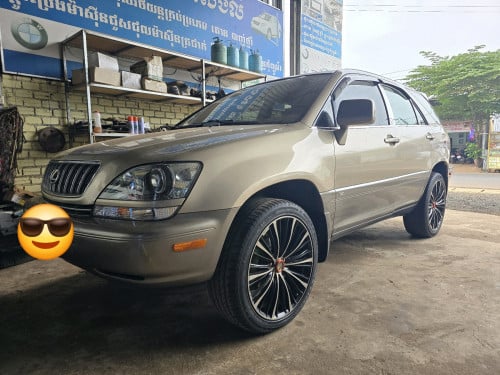 LEXUS RX300 (9799ចរចា)