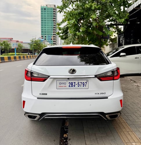 Lexus RX350 017 Fsport ប៉ុងមួយក្នុងឆេរី🍒 ថ្នាំសុីនមួយជុំ Autocheck 94 ✅
