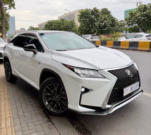Lexus RX350 017 Fsport ប៉ុងមួយក្នុងឆេរី🍒 ថ្នាំសុីនមួយជុំ Autocheck 94 ✅