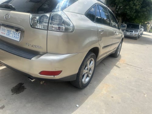Lexus RX400h ឆ្នាំ06ប៉ុង1