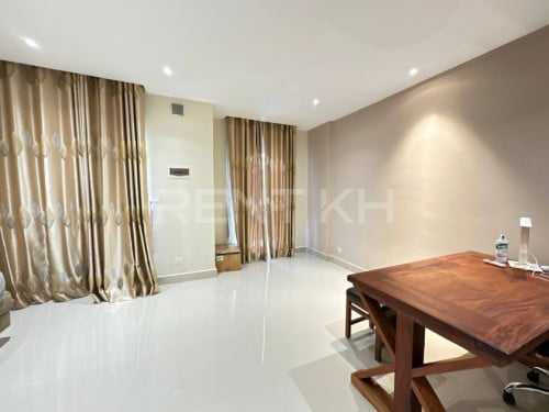 Link Villa for Rent at Borey The Mekong Royal