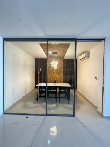 Luxury 2 Bedroom at The Peak for Rent