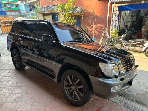 Lx 470 ឆ្នាំ02 ហ្គាសហើយ ឡានស្អាតតម្លៃ14500ចរចារបាន💰