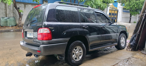 LX  470