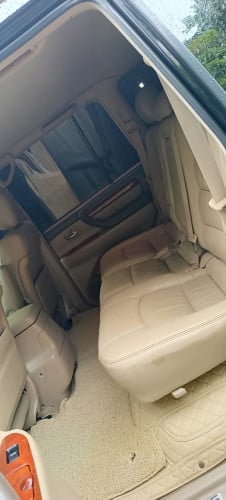 LX  470