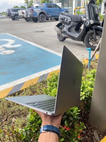 MacBook Air M1