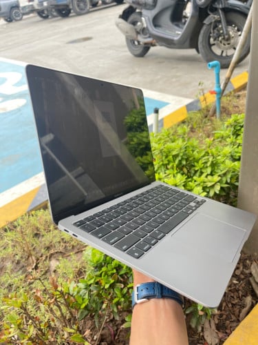MacBook Air M1