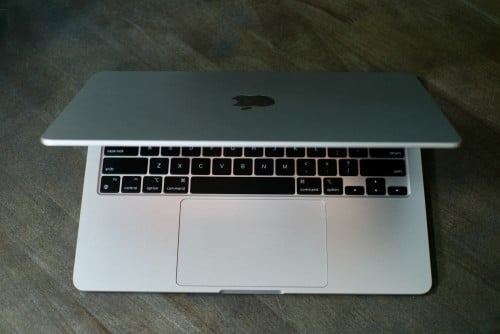 Macbook Air M2 - 8GB/256GB