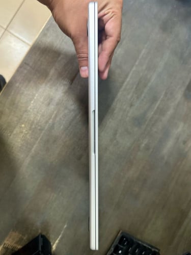 Macbook Air M2 - 8GB/256GB