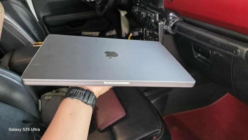 Macbook Pro 16inch HDR CHIP  M1 Pro | 512GB | 16GB Ram 99%