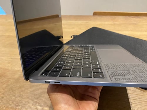 លក់ MacBook Pro m1 year 2020