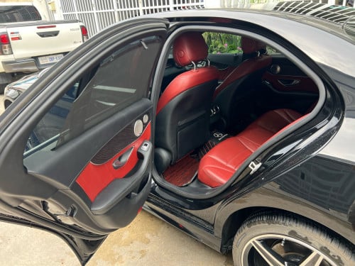 Mercedes C300 AMG 2015
