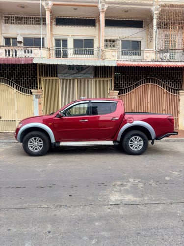 Mitsubishi Triton 3.2L 2008 ប៉ុង2 អូតូកាប់ពីតាស់ ឡានម្ចាស់ផ្ទាល់