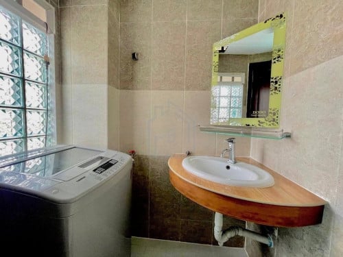 Nice 1 Bedroom Apartment for RENT near Russian Market