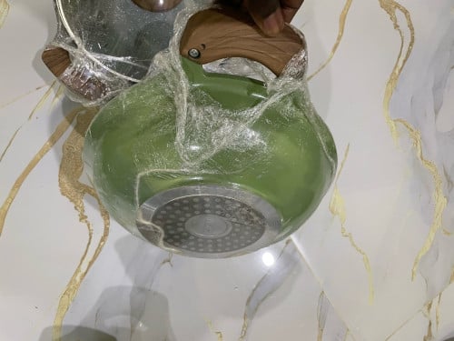 Non stick pots