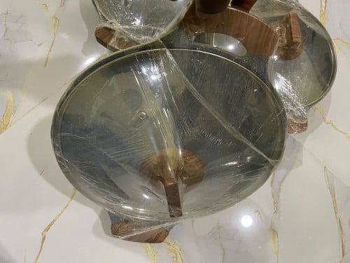 Non stick pots