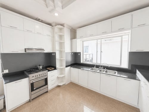 Penthouse for rent