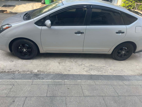 Prius 04 Full Option