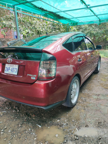 Prius 04 HF ក្រុងបាត់ដំបង