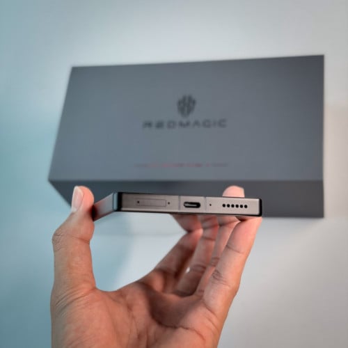 Red Magic 11 Pro (24/1TB) មួយទឹក 99%