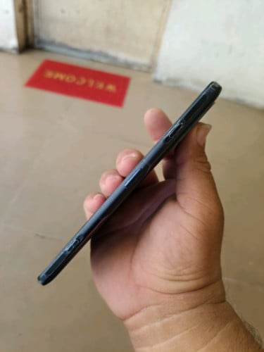 Redmi K40 Gaming global (12G-256G) Phone Condition 98% លក់ 165$