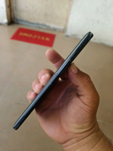 Redmi K40 Gaming global (12G-256G) Phone Condition 98% លក់ 165$