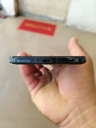 Redmi K40 Gaming global (12G-256G) Phone Condition 98% លក់ 165$