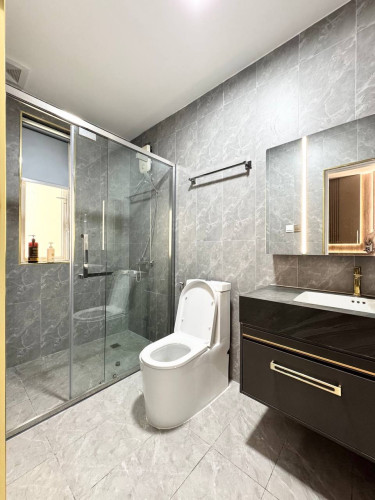 Rose Garden Condominium Two Bedrooms Brand New Modern Decoration for Sale :