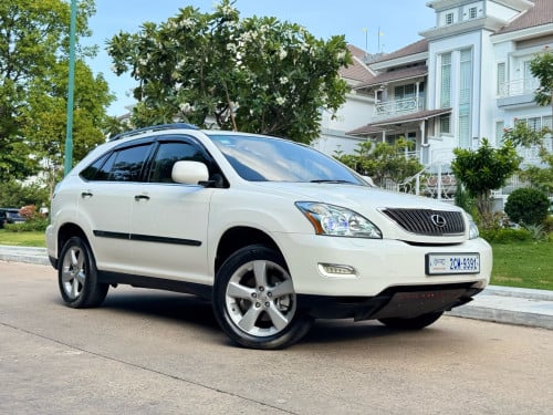 RX . 330 ឆ្នាំ . 2005 -ប៉ុង .1 ហ្វូល  ពេញ
