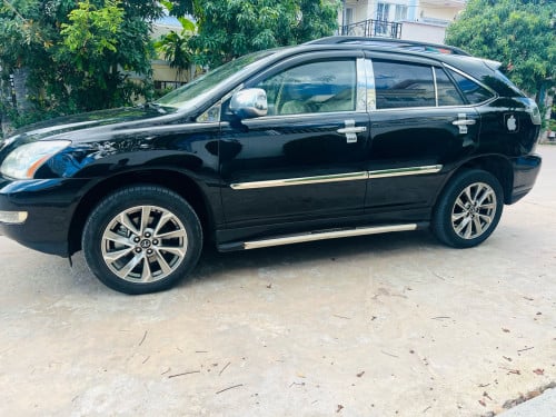 RX330 P2 ធានាឡានស្អាតមិនបុកប៉ះ លក់ប្រញ៉ាបលុយ