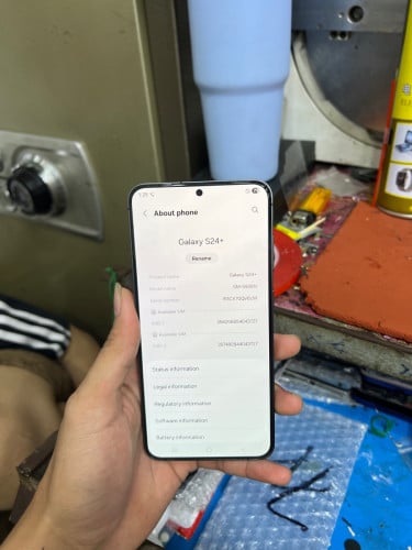 S24 plus ស្អាត់100% sim2គ្រុមហ៊ុន rem12 256g សាណុំណែនfree ផ្លុំ ត្រូវកាឆាតមកម៉ូយៗ070987152❤️