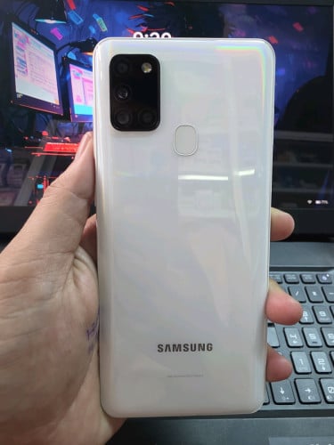 Samsung A21S ក្រុមហ៊ុនសុីមពីរ