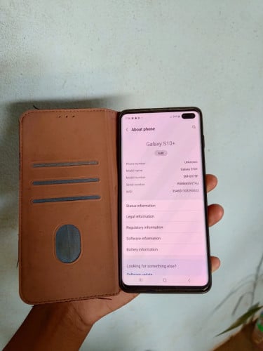 SAMSUNG S10 PLUS
