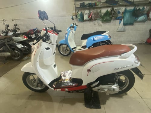 SCOOPY-I 2020 ម៉ូតូនៅស្អាត90%ធានាម៉ាសុីន ខ្ចៅខ្ងង់ សុំណុំសុីន