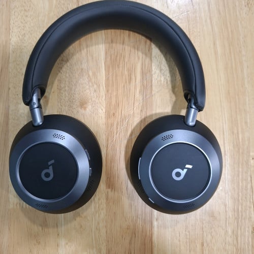 Soundcore Space One Pro
