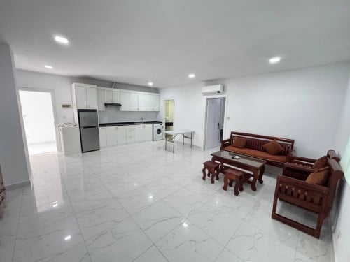 Spacious one bedroom
