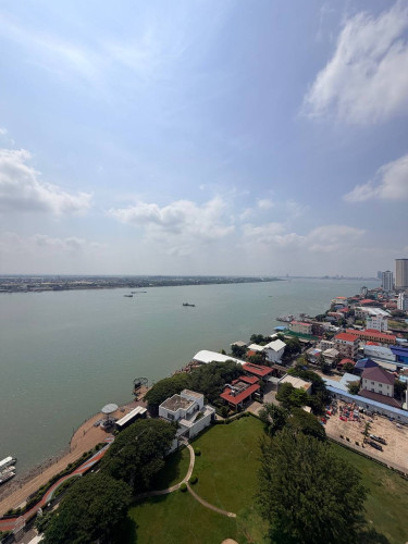 Spacious Studio for Sale | Mekong River View