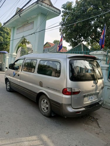 Starex.,ឆ្នាំ02