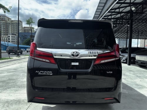 Toyota Alphard 2019